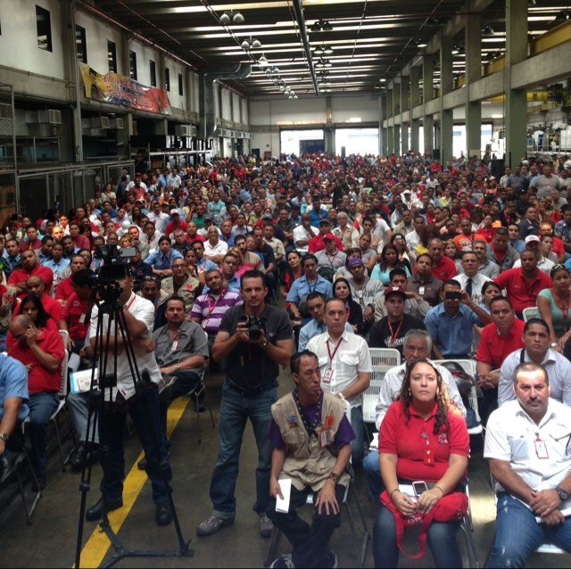 Sigamos construyendo la patria de Bolivar