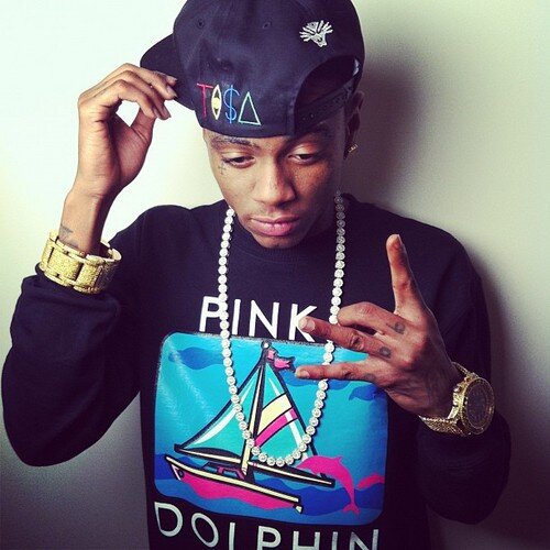 IF YOU RAP OR SING GO CHECK OUT @liltraybeatz Follow him! He makes Dope Beats!