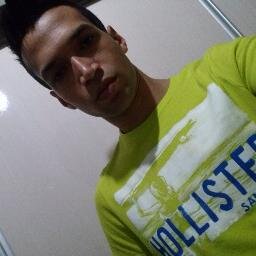 Amo minha familia e meu GALO.
Sou um cara q pode ser considerado chato ou o mais legal dos amigos, mas amizade e base de toda pessoa verdadeira.
