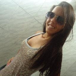 SiidyC's profile picture. amo musica,estou apredendo a tocar violão,pretendo fazer aula de canto,gosto de piscina etc...