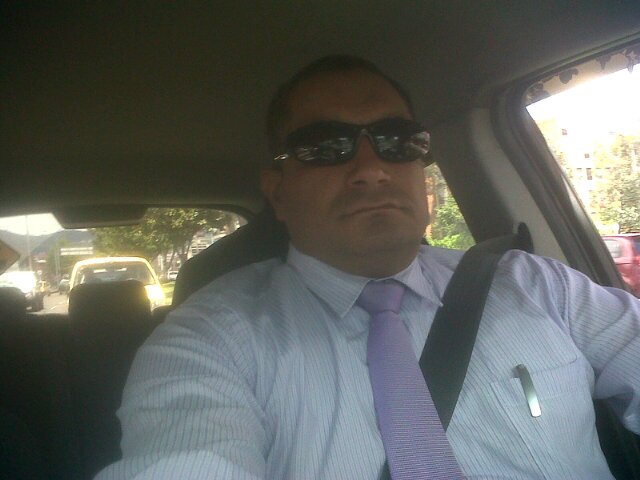 Ingeniero industrial, con más de 32 años de experiencia en Implementación, Administración de Sistemas de Gestión en HSE, Investigación Accidentes,