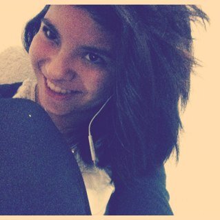 natzieli13's profile picture. Nuestros defectos y virtudes nos hacen ser únicos , optimista , risueña, me gusta estar con personas alegres ☺