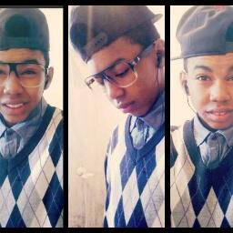 -Queem é de verdadee , sabeem quuem é dee mentiraa ;) ;)