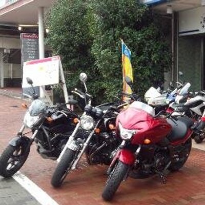 レンタルバイク池袋公道 歩道 占拠やめろ Momi33333 Twitter