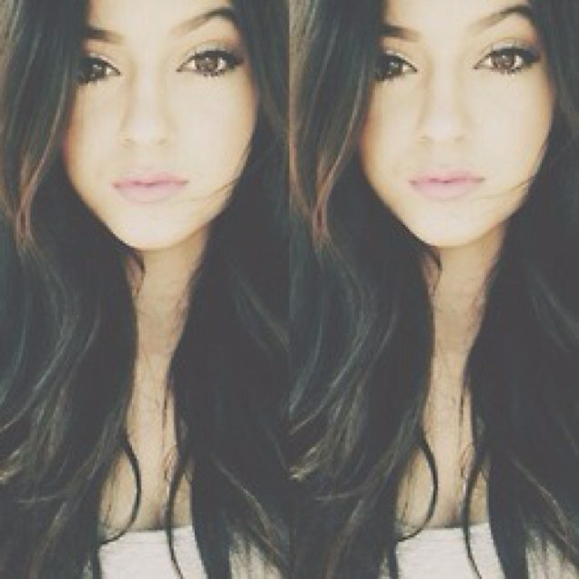 _thisfaux's profile picture. U sux