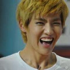 เราเมนปี้คิสน้าาาาา //ชื่อแคท//