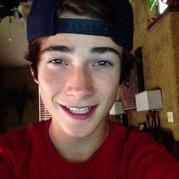 I'm chill! I play baseball && enjoy music &&swimming && porn!(: I LOVE MEMPHIS MONROE, BROOKE HAVEN, AND YURIZAN BELTRAN! 3