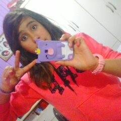 Tá difícil,to triste,to magoada,ta foda, ta muito estranho.Mas,to de pé to na fé !! o_o