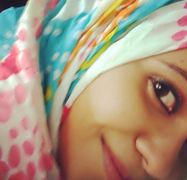 Life is busy but beautiful with the Super cute Daughter, Caring Hubby, Friends, Family & also working at VTV as a TV presenter.