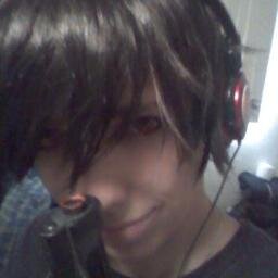 DEA7HtheK1D's profile picture. My tweets are admittedly uninteresting and possibly even annoying, but I pretend people read my random thoughts to alleviate my own boredom