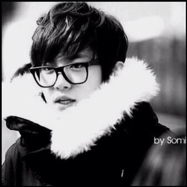 EXO ParkChanYeol bot