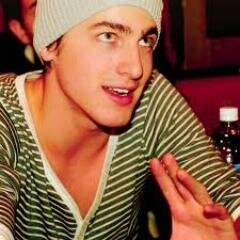 katelynbutt3's profile picture. i am good girl
 and i love BTR and i am a True Rusher 3
follow my best friend @therealrusher13