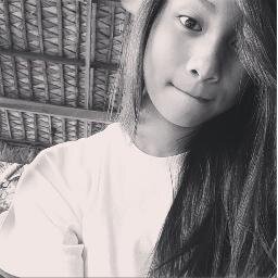 ` Berdie is my name , flying is my game '
                                                                       15 yrs old | Pinay | Kakambal ni sisa | Gumiho