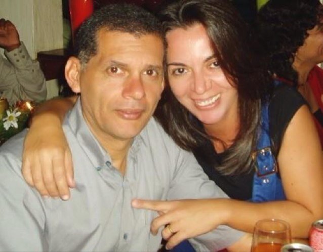 Filha de um Pai maravilhoso que cuida de mim com tanto amor, zelo e carinho. Obrigada Deus e Pai!!!