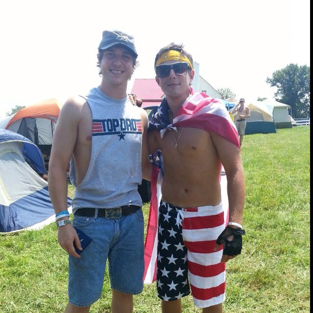 Wheeling born and raised. #GOBETA. WVU class of 2013 #WVUSOM2017