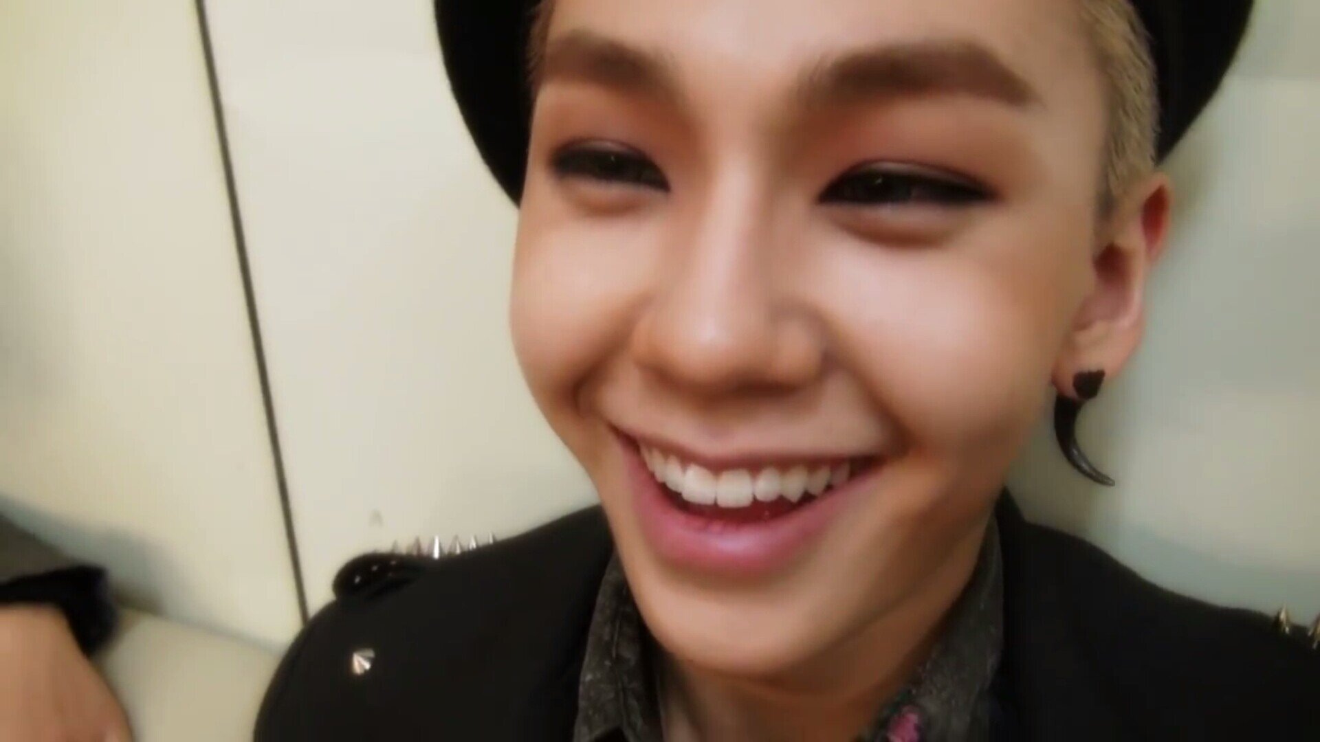 용준형 / 정일훈 born again still your fan ♥♥♥ #supportCUBEfamily