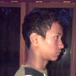 nama:paulus b. siahaan
TTL;17-10-1998