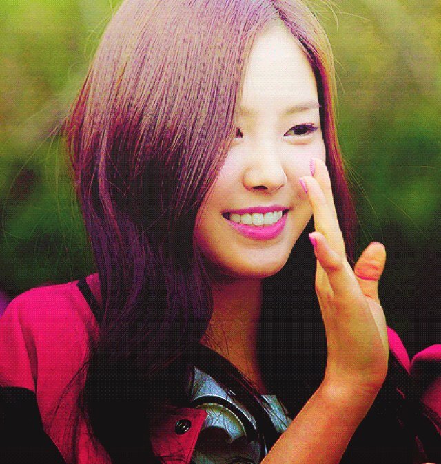 naeeunn's profile picture. roleplayer of naeun。#FΔVOR