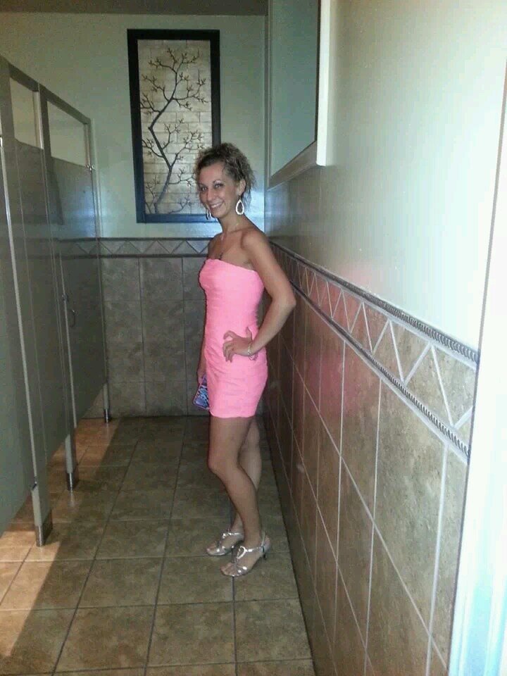 single women....nothing more to say ;-)