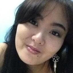 Contadora autônoma, mãe, esposa, filha, irmã, cunhada, prima, amiga, e nas horas vagas, blogueira.
http://t.co/uvLHoysM5H