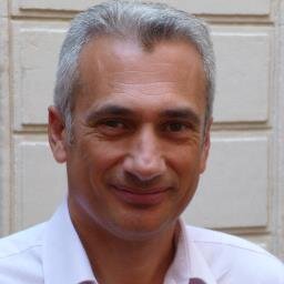 Dirigeant Associé
Formateur, coach, médiateur
Développe la qualité relationnelle dans les entreprises.
Changement, management, relation humaine