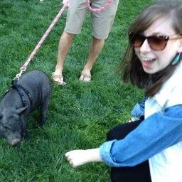 Dani_Roth27's profile picture. Call me, beep me, if you wanna tweet me