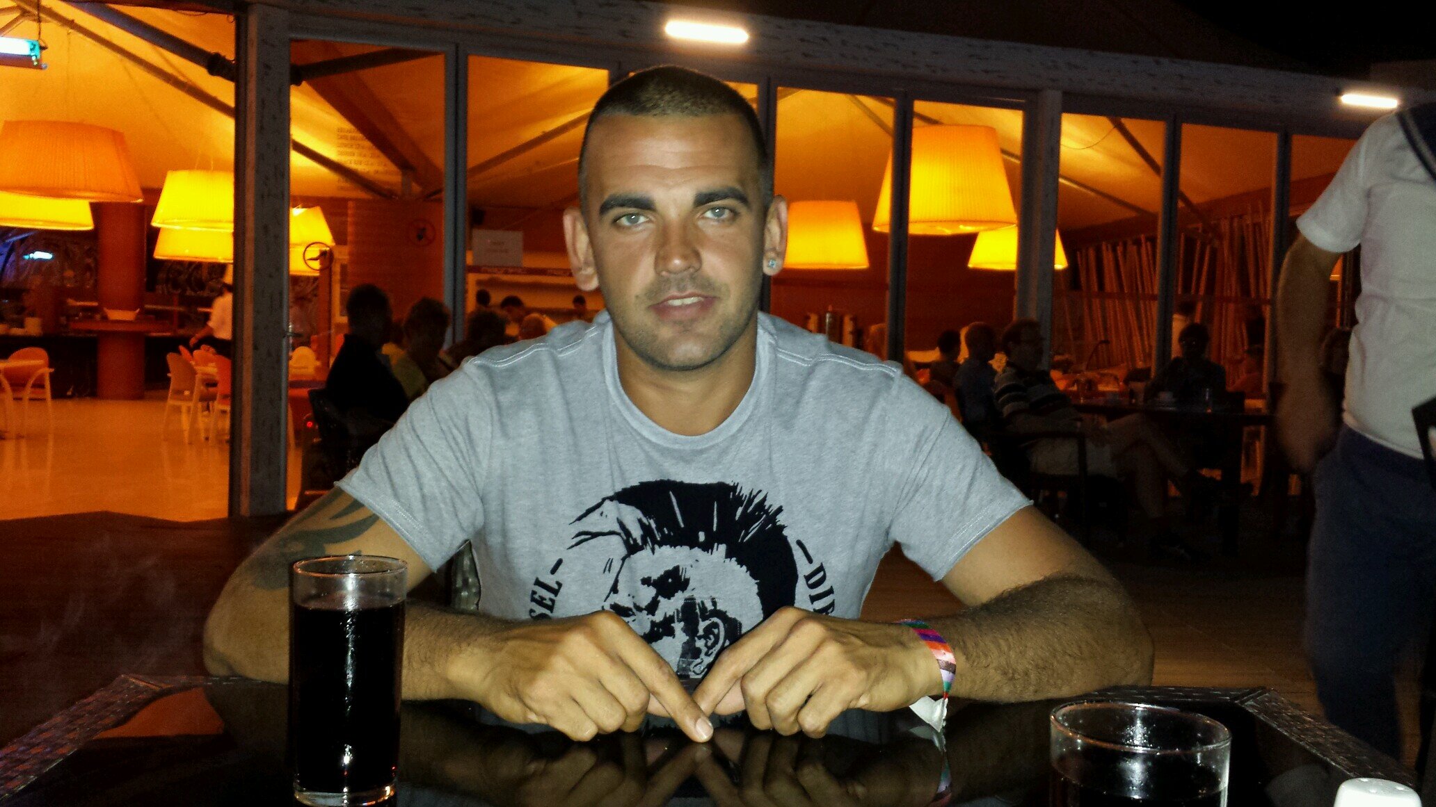 LawrenceRicky's profile picture. There are three types of people in this world: Those who make things happen, those who watch things happen, and those who wonder what happened