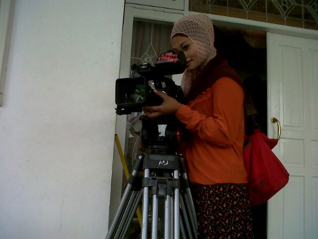 Everyone have a chOice,s0.....choose u'r chOices***////#learning by doing.                    (movie makers) MAke up beauty n effect