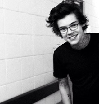 | Taken by my love at first sight @Fraud_HarryS | engaged | Loved |