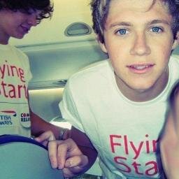 FOLLOW @niallandluke__  THIS IS A FREE FOLLOW (IM NICE LIKE THAT) PS: ASK FOR A FOLLOW BACK :)