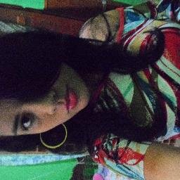 → meninα que te encαntα
meninα que te fαscinα
meninα que te enlouquece ←