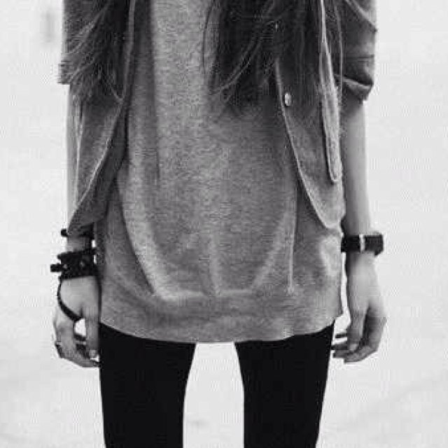 The name's Breanna,16.Anorexic. Anxiety. Bipolar. Self Harm.