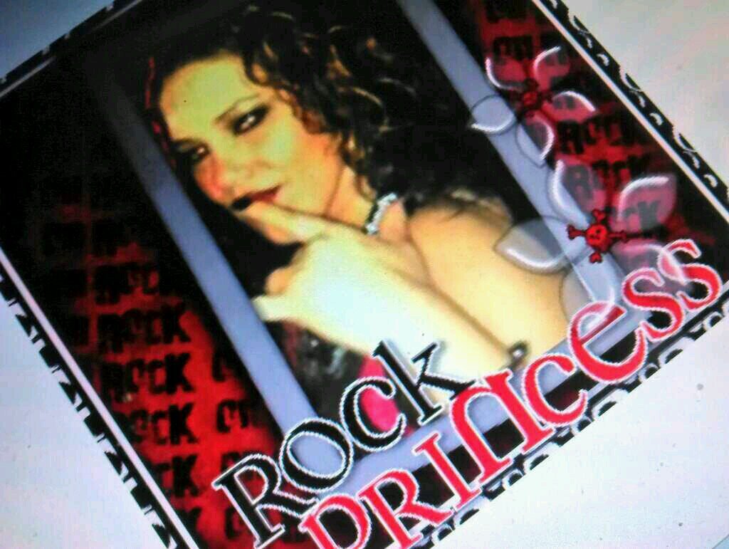 LOVE BLOOD ON THE DANCE FLOOR enough said lol OH AND Ryan Cleveland,,, Music is my life.