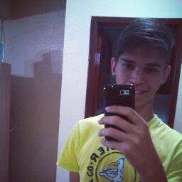 Cada um tem o Lucas que merece!! ;]