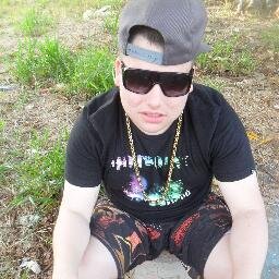 CONTRATE : 7806-8627 ID: 917*253                                                   FACEBOOK : http://t.co/tZnHFVqKmv
MC GUI BOY .