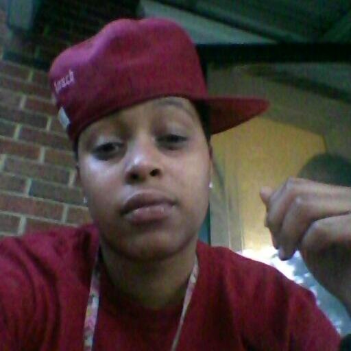 I lost my other twitter @Donegamedemall.. so follow me back guys