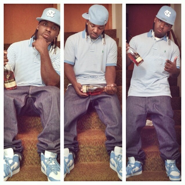 I am what I am and that I'm not I will never be. Best of both worlds: Hood+Intelligence=*ME* instagram:SippiFlyBoi kik:LoyaltylifeLoyalty