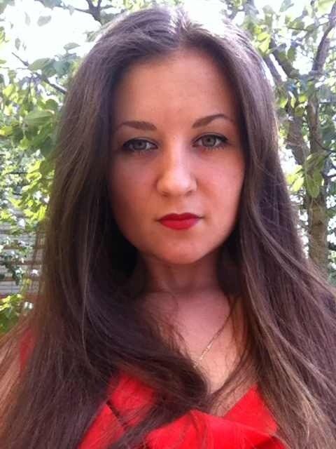 I a model from Los Angeles.