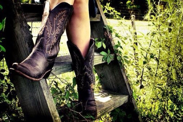 17. Hunting and fishing is my life. Follow me!