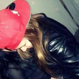 Se for embora leve um sorriso meu ..
