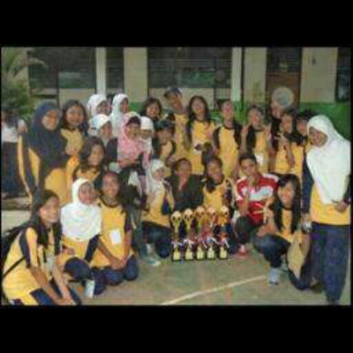 Account of SMPN 3 Junior Red Cross. Be a volunteer!! Aspesia, Humanity!! PMRsmpn3? JAYA JAYA JAYA!!