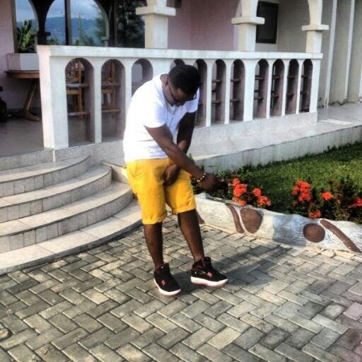 #PureMilanBoy
#JiggaFan
#FreshBoysAreFew