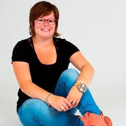 MarliesA21's profile picture. Live your live;