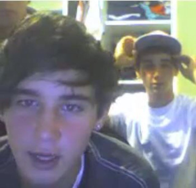 Here to bring you unseen photos and information #janospy (;