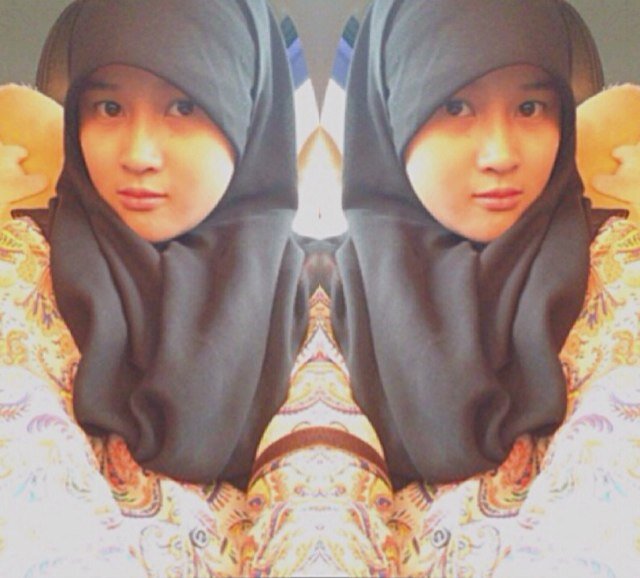 Akun ini lupa psswrd follow twitter yang baru aja @SHyatii_