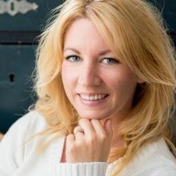 Van ambitie tot en met realisatie van uw marketingplannen | Freelancer 
op hakken | voorstander van omdenken, duurzaamheid | doener | idealist |