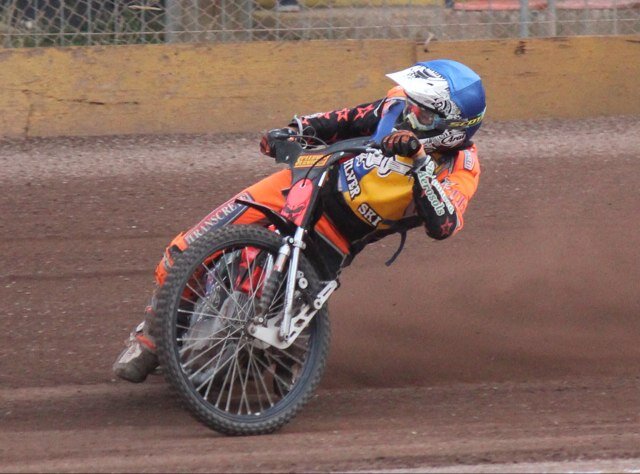 tnr_111's profile picture. Pro speedway rider