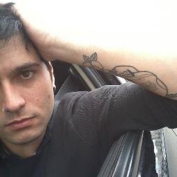 Vocal e guitarra da #VELOCETTE
meu perfil https://t.co/SHjIMlOXiT