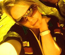 ALS paramedic on the East Rand. Proud 911 baby all the way. Mother of 4x four legged children. Loving life!!