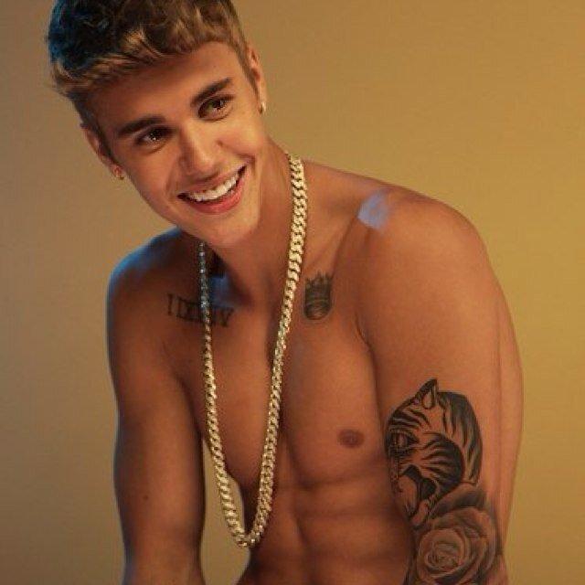 My world is @justinbieber & @NICKIMINAJ & @rihanna I'am #belieber #barbz forever! #сериальныйзадрот peace✌ ALL AROUND THE WORLD SOOOOOOOOOON